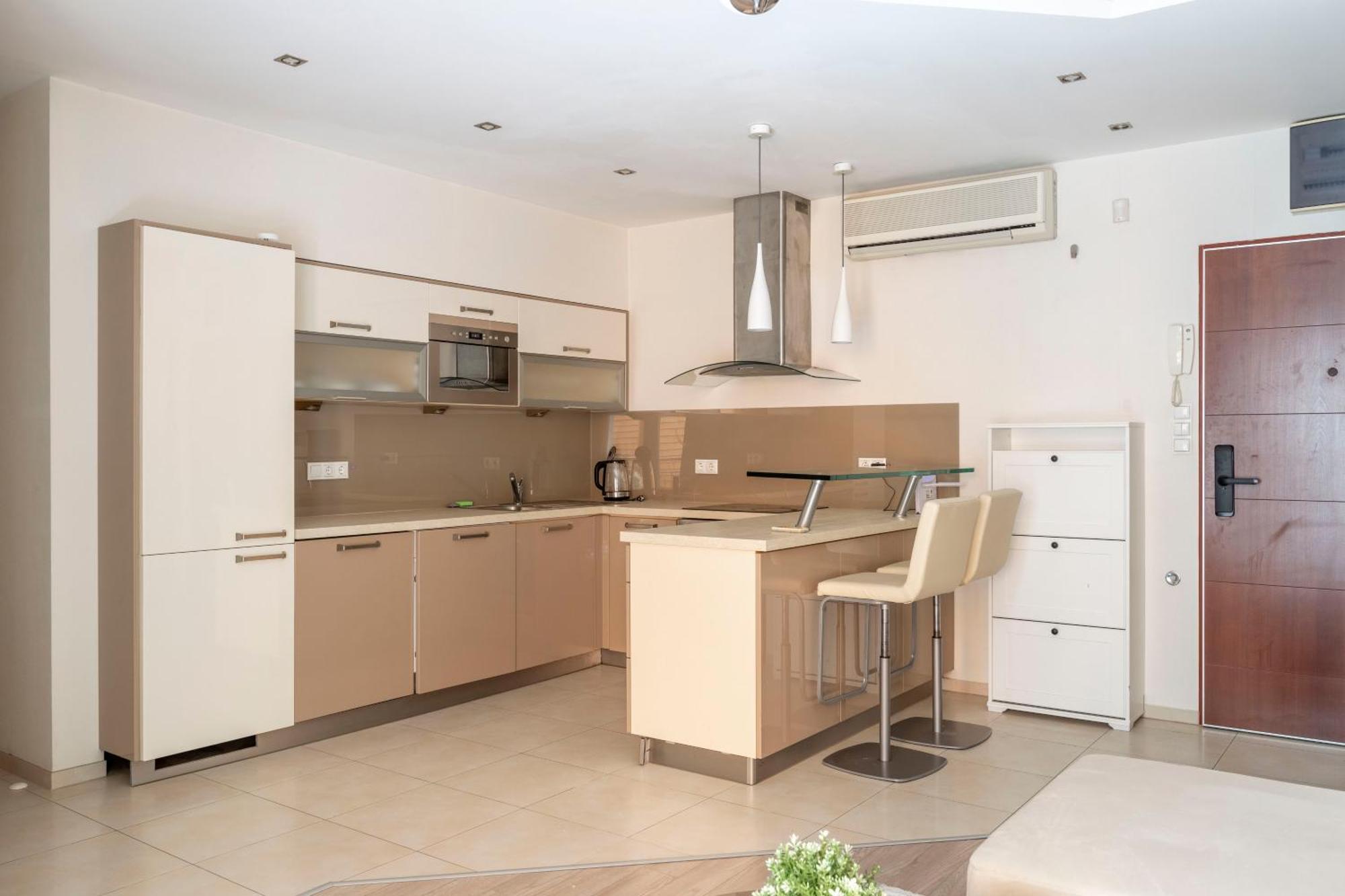 Exclusive Central Suite With Balcony By Prestige Homes Будапеща Екстериор снимка