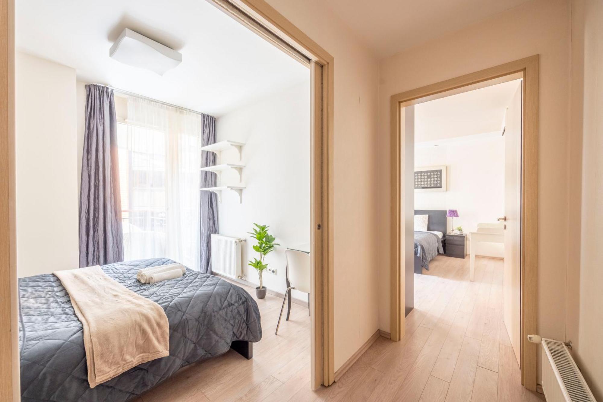 Exclusive Central Suite With Balcony By Prestige Homes Будапеща Екстериор снимка