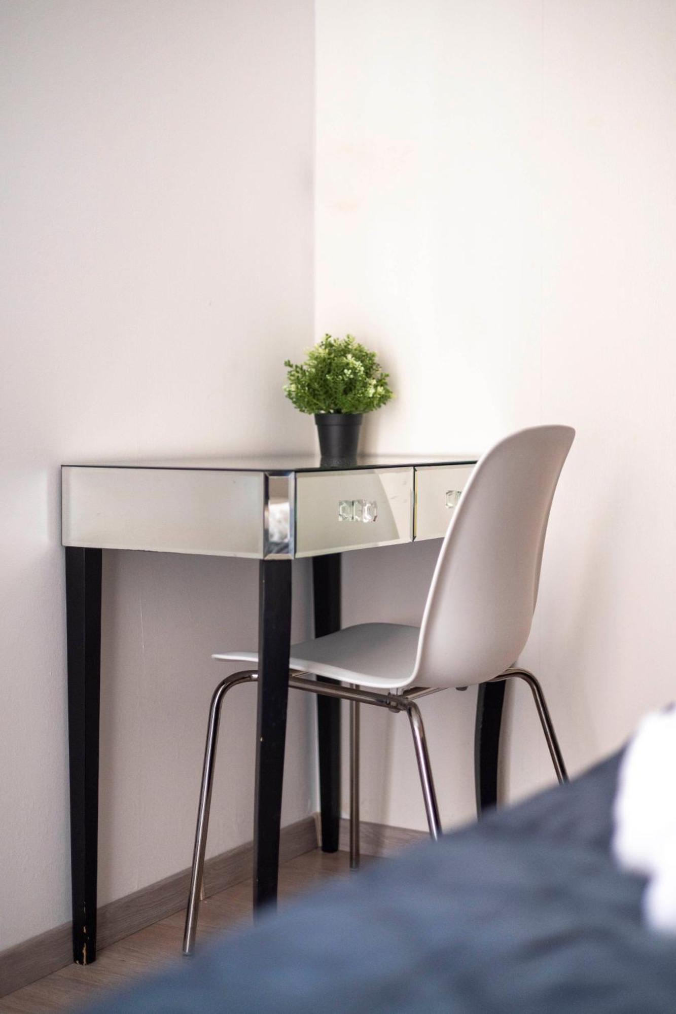 Exclusive Central Suite With Balcony By Prestige Homes Будапеща Екстериор снимка